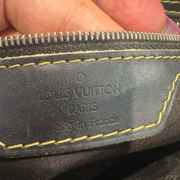 Authentic Louis Vuitton Suhali PM bag - Picture 13 of 13